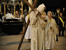 Via-crucis-maiolati---il-cireneo