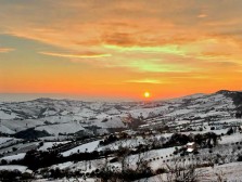 alba-verso-il-mare---colline-di-staffolo-(1)